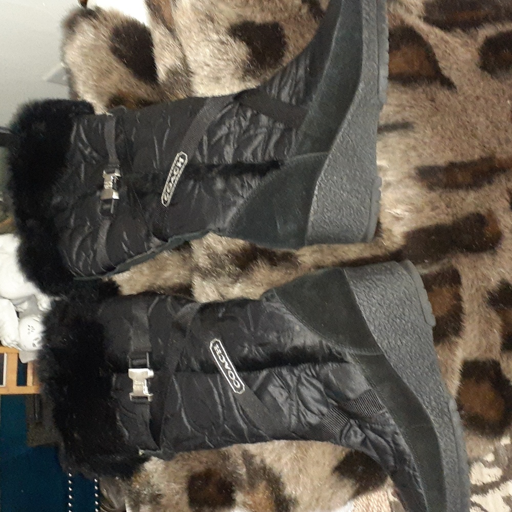 Coach boots